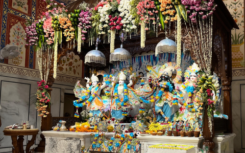 The Cool Grace of Devotion - Krishna’s Chandan Yatra in Summer